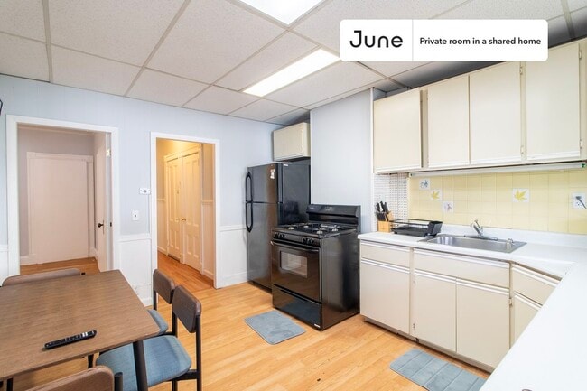 Photo - Room in Shared 3 bed/1 bath home