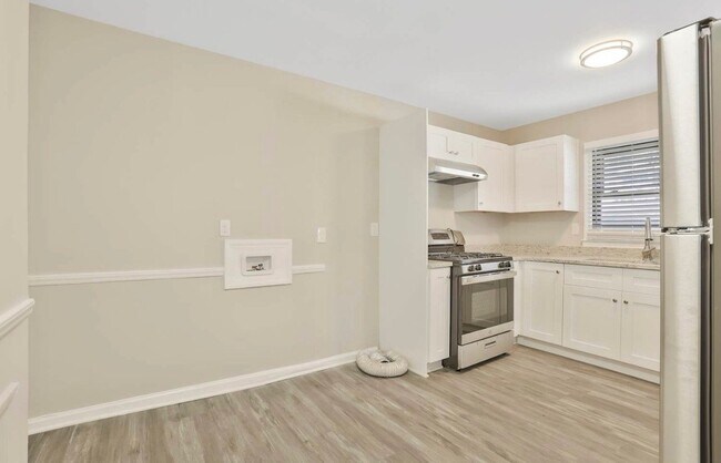 Foto del edificio - 3030 Remington St