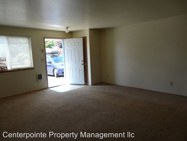 Building Photo - 1421 Bebeau Ln