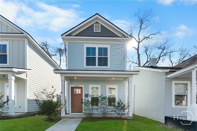 Building Photo - 1203 E Bolton St