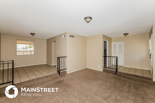 Building Photo - 5732 N 41st Ave