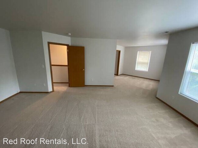 Foto del edificio - 3 br, 2.5 bath House - 12114 129th St Ct E