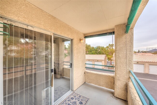 Foto del edificio - 2251 Wigwam Pkwy