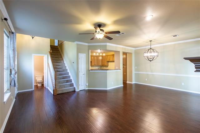 Foto del edificio - 609 Regency Dr
