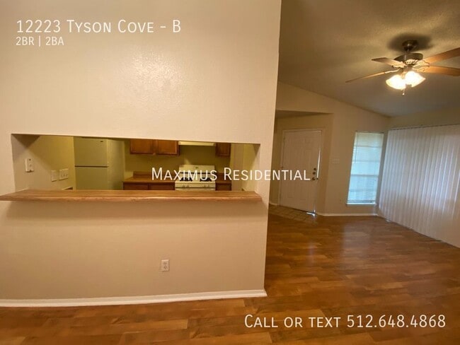 Foto del edificio - 12223 Tyson Cove