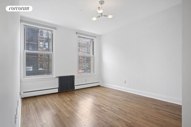Foto del edificio - 2098 Frederick Douglass Blvd