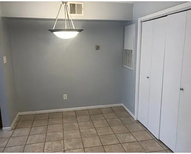 Foto del edificio - 3506 Cove View Blvd