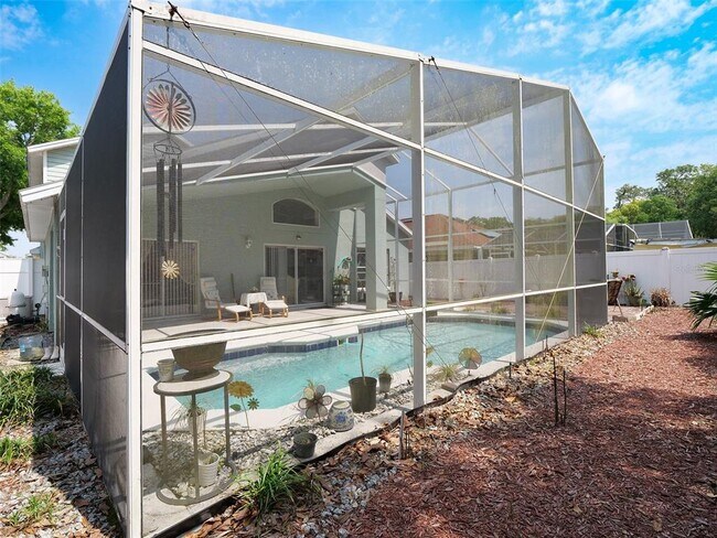Building Photo - 4381 Creekside Blvd