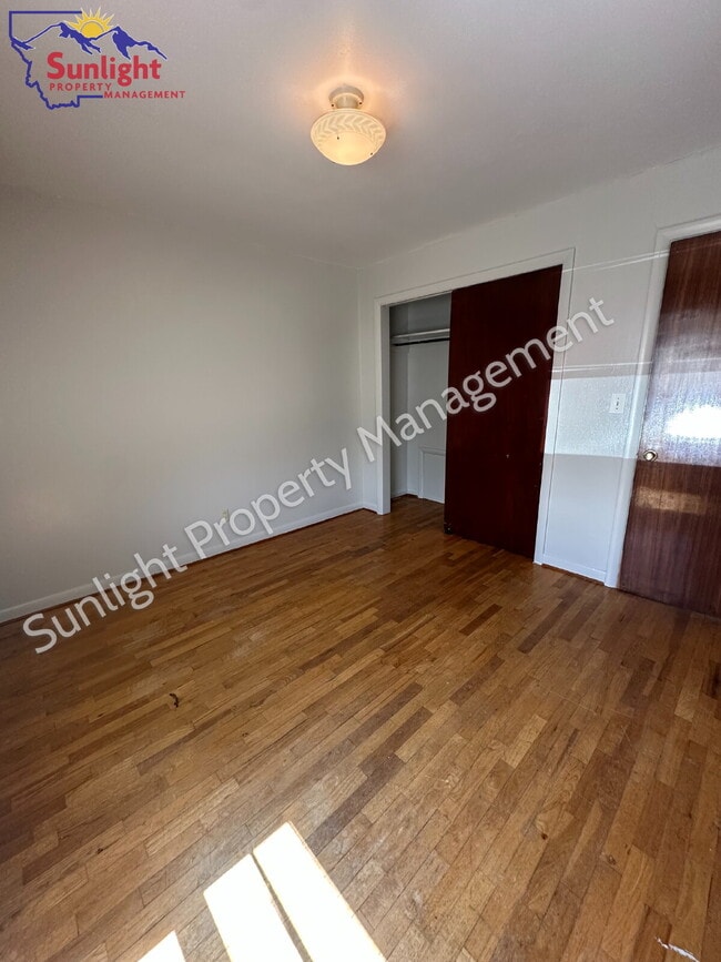 Foto del edificio - 2 Bed & 1 Bath Unit in Laurel