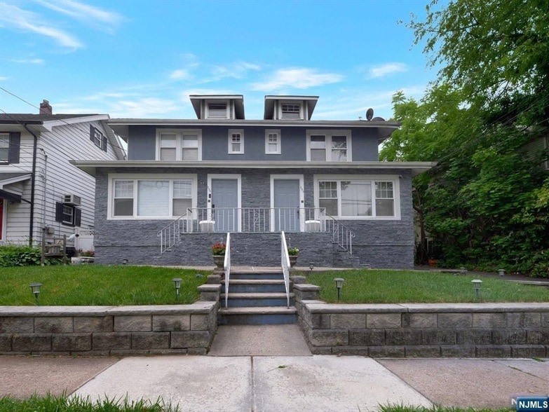 Photo - 232 Jefferson Ave