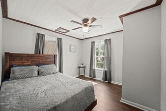 Building Photo - 3223 Avenue M