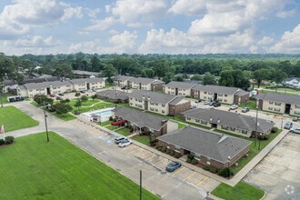 Building Photo - Signature Place Apartments