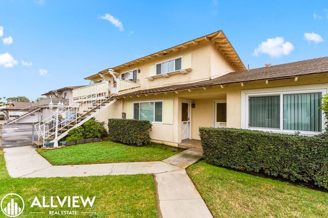 Foto del edificio - 16572 Sabot Ln