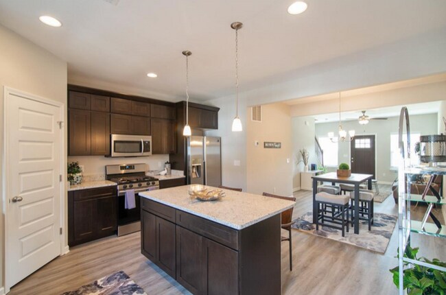 Foto del edificio - 1414 White Dutch Ln