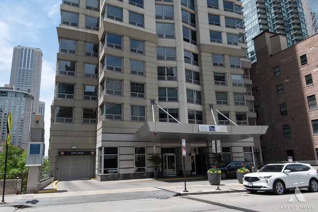 Building Photo - 440 N Wabash Ave
