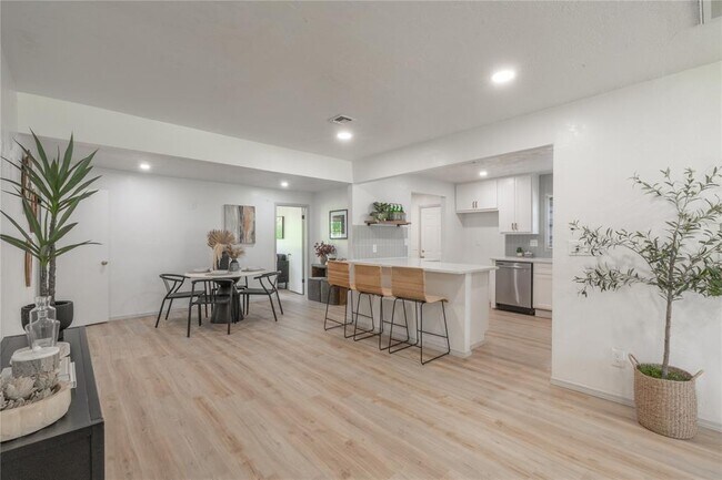 Foto del edificio - 3224 NW 47th St