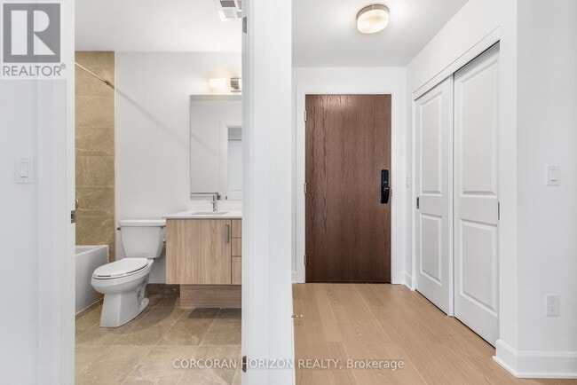 Photo du bâtiment - 3240 William Coltson Ave