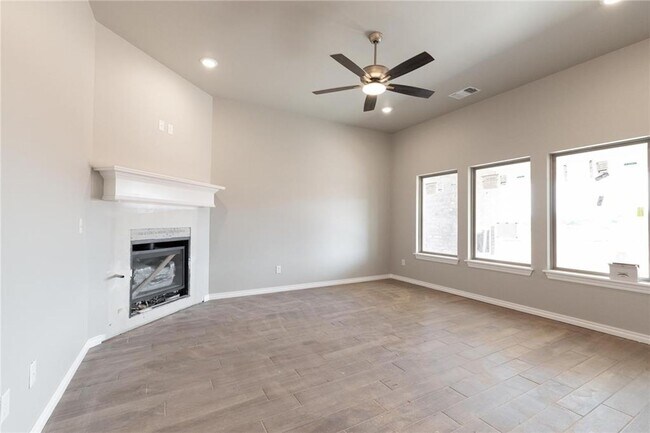 Building Photo - Brand NEW 3 Bedroom 2 Bathroom Home in Tuscany Lakes (Piedmont Schools) with Storm Shelter and Sp...