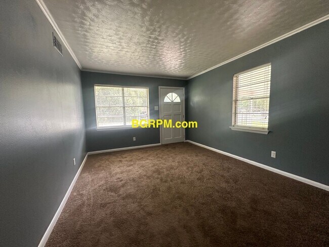 Foto del edificio - 3 BD, 1 1/2 BA, in Jacksonville,