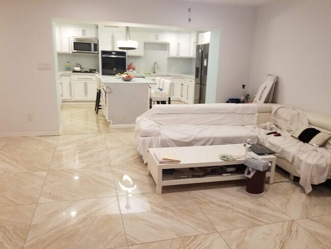 Foto del edificio - 234 Liberty Rd