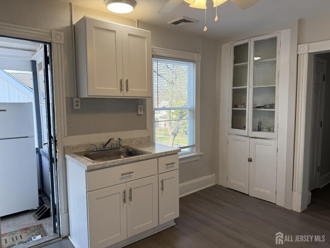 Foto del edificio - 332 N 4th Ave