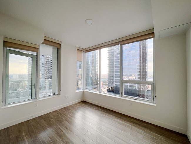 Foto del edificio - 1133 S Hope St