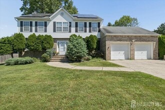 Building Photo - 8 Piluso Way