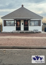 Building Photo - 1104 W 16th St