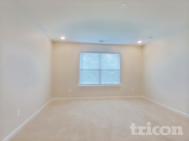 Foto del edificio - 83 Leyland Ct