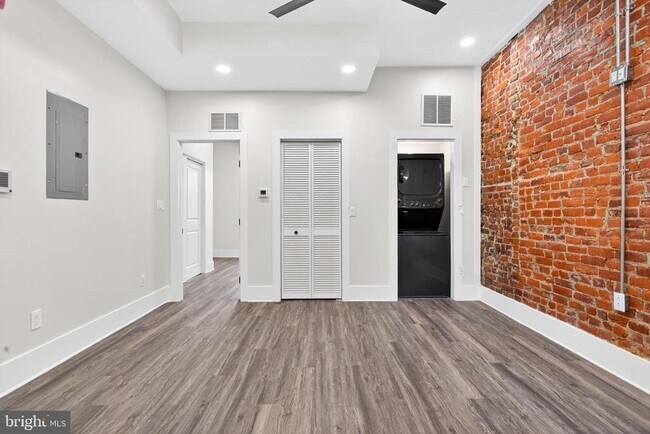 Building Photo - 1808 W Susquehanna Ave