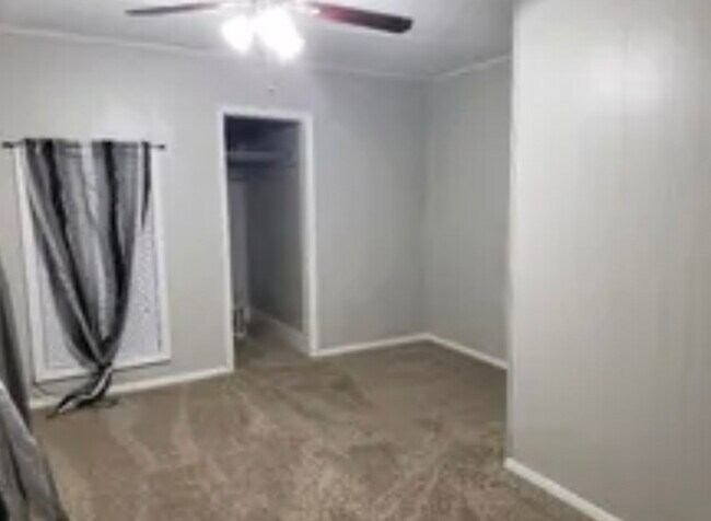 Foto del edificio - 140 N Meadow St