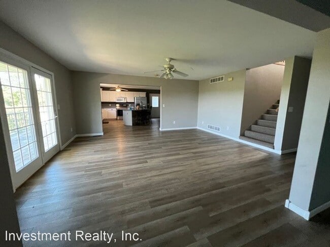 Building Photo - 4 br, 3.5 bath House - 15930 Co Rd 8240