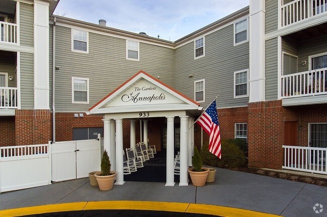 Front Entrance - Gardens of Annapolis