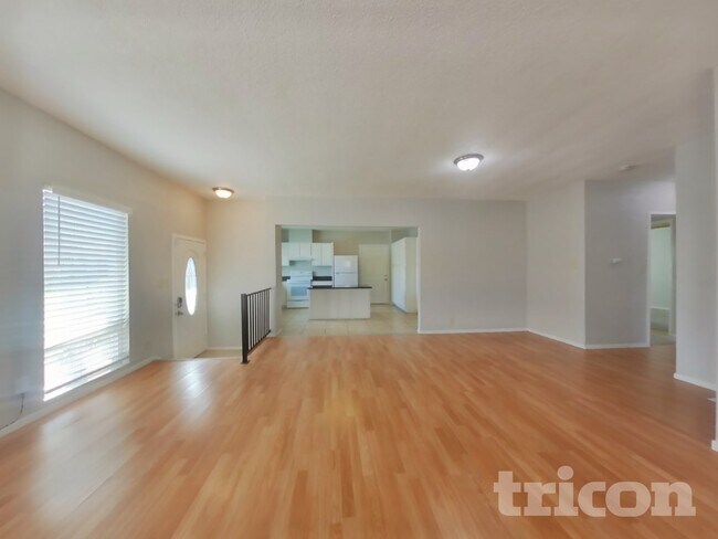 Foto del edificio - 573 Laurel St