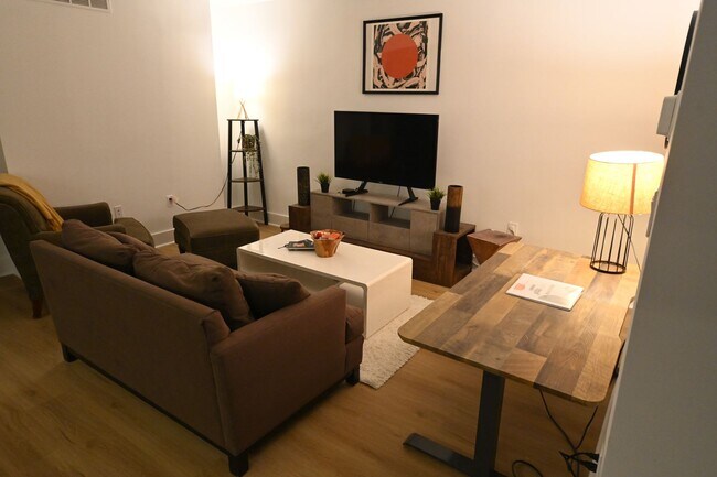 Building Photo - 25% Off Dec Rent for 12/15/25 Lease up BAND NEW 2 + 1 /// low utilities