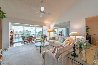 Building Photo - 10684 Gulf Shore Dr
