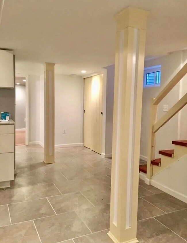 Foto del edificio - 113 Webster St NE