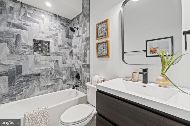 Foto del edificio - 1808 S St NW