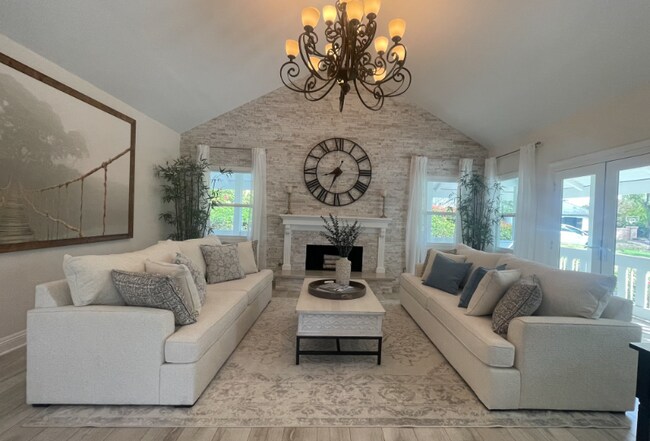 Building Photo - 30551 Hunt Club Dr