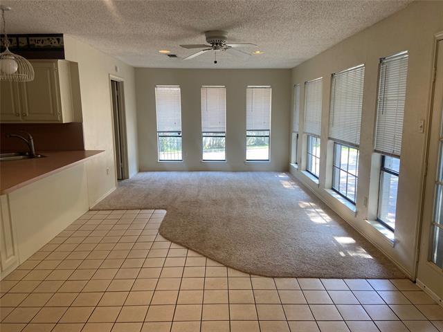Foto del edificio - 2710 Burnwood Ct