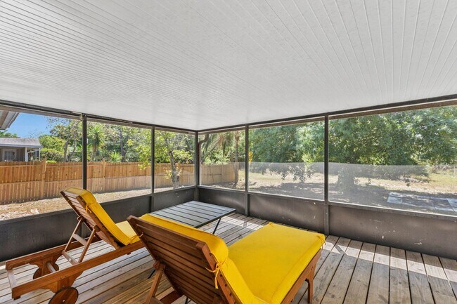 Foto del edificio - 7694 Indian Ridge Trail S