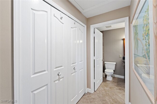 Building Photo - 8582 Mustang Dr