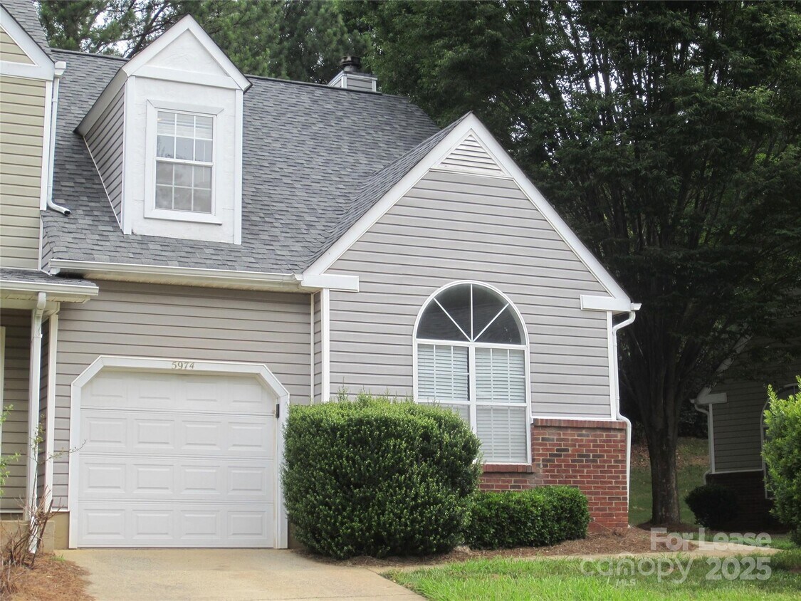 Primary Photo - 5974 Prescott Ct