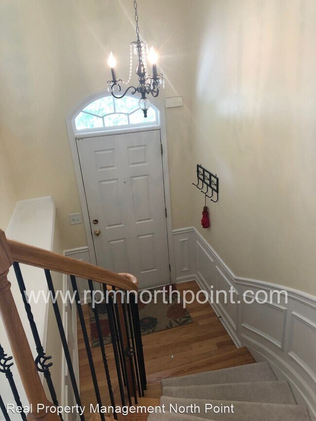 Building Photo - 3 br, 2.5 bath House - 5057 Foxfield Lane SE