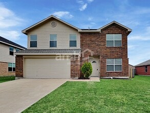Building Photo - 240 Equestrian Dr