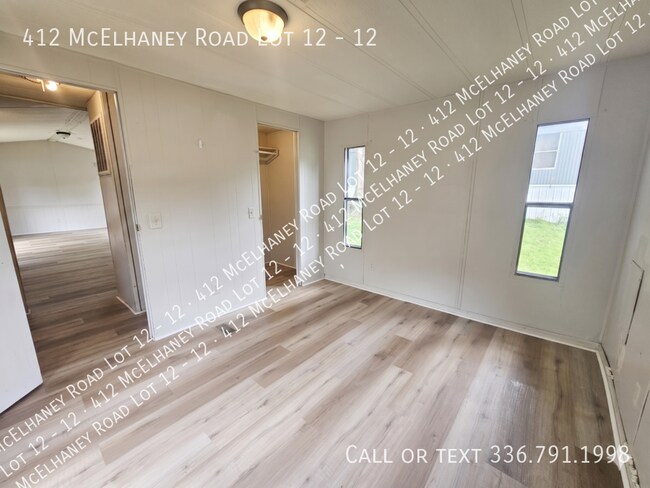 Foto del edificio - 412 McElhaney Rd