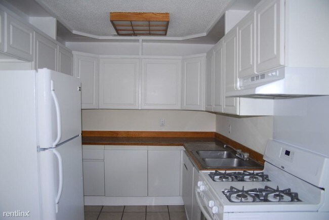 Building Photo - 3 br, 2 bath House - 100 Ralph Dr