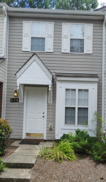 Primary Photo - 6716 Cypress Tree Ln