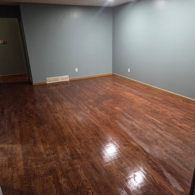 Building Photo - 33460 Hagen Dr