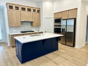 Building Photo - 21211 Electric Lgt Trl